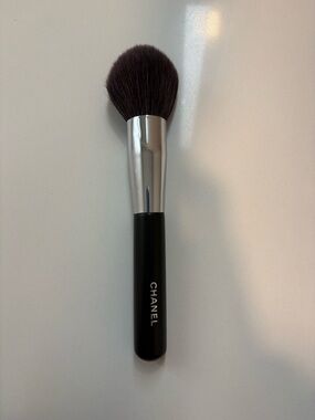 CHANEL Powder Brush